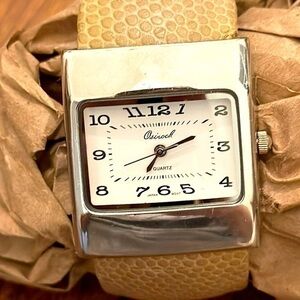 Vintage Osirock quartz cuff watch